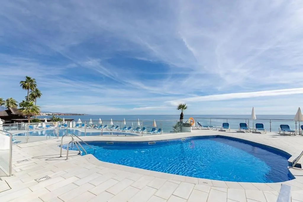 Amazing 4 Bed Beachfront Dominion Beach Rdr358 Estepona